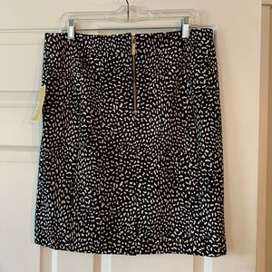 NWT Michael Kors Skirt Large